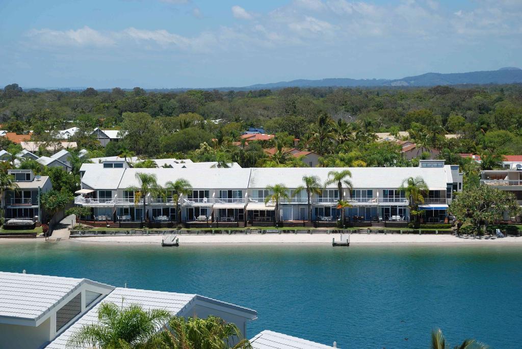 Skippers Cove Waterfront Resort Noosaville Exterior photo