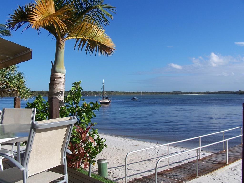 Skippers Cove Waterfront Resort Noosaville Exterior photo